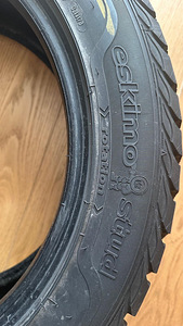 Talverehvid naastudega 215 / 55 / 17 Eskimo stud sava (5 foto / 6)