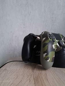 Playstation 4 (5 foto / 5)