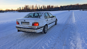 Обмен/продажа e36 316i с двигателем 2.5 (3 фото из 6)