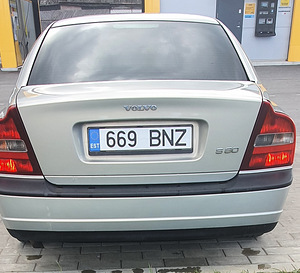 Volvo S80 2002 LPG (2 foto / 10)
