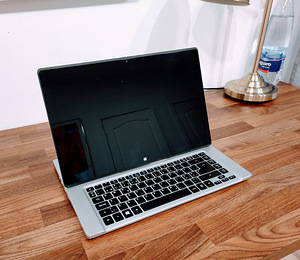 Acer Notebook Laptop 15,6 Transformer Spin Touch (3 foto / 10)