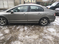 AUTODE RENT LPG gaas / automaat BOLT / WOLT food