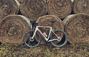 Cervélo Soloist 105 Race 2025. 12-speed carbon road bike (3 foto / 7)