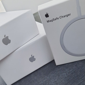 Airpods 2 (6 фото из 6)