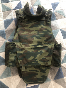 Soomusvesti korund klass 2 (1 foto / 3)