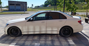 Mercedes Benz C320 CDI 4MATIC AMG Bodykit (2 foto / 11)