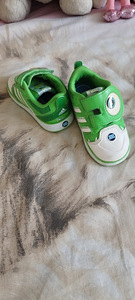 Adidase tossud suurus 22 (2 foto / 5)