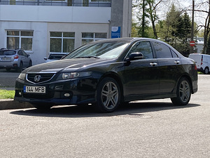 Honda Accord 7 Type S (1 foto / 3)