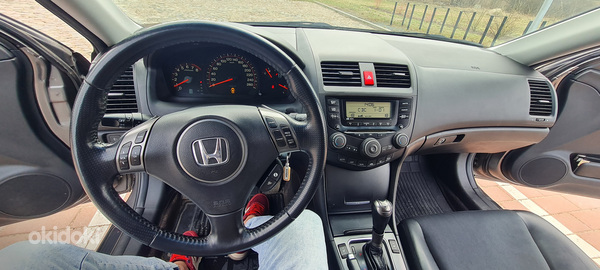 Honda Accord 2.0 114kV (foto #9)