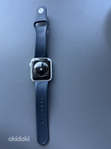 Apple Watch Series 5, 44 мм (фото #3)