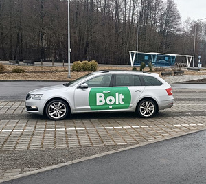 Autorent Bolti taksos (3 foto / 10)