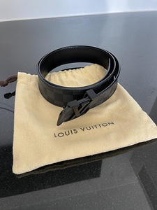 Louis vuitton meeste vöö / LV meeste vöö (106 cm) (1 foto / 1)