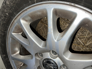 Volvo veljed suverehvidega (4 foto / 5)