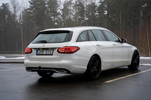 Mercedes-Benz C 220 Blutec 2.1 125kW (6 foto / 13)