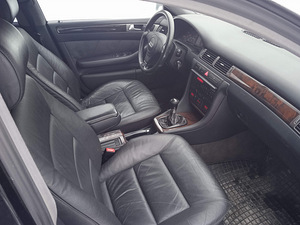 Müüa Audi A6 (7 foto / 9)