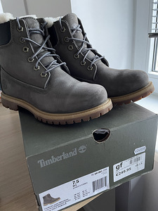 Timberland 7.5 зимние (4 фото из 4)
