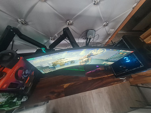 Lauaarvuti Lenovo Legion (2 foto / 5)