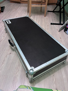Синтезатор Yamaha psr-s750 (3 фото из 5)