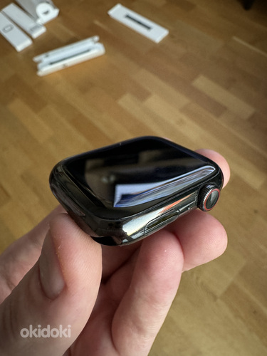 Apple Watch Series 7 45 мм (нержавеющая сталь) (фото #3)