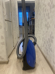Пылесос Miele s8 (3 фото из 3)