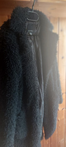 Must mantel (1 foto / 2)
