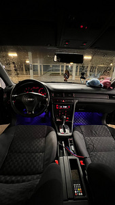 Audi A6 C5 1998 1.9TDI 81KW (9 foto / 15)
