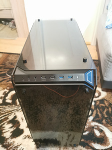 Корпус Thermaltake View 71 TG (6 фото из 7)