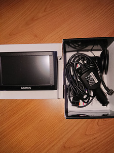 Garmin nüvi 42 (2 foto / 3)
