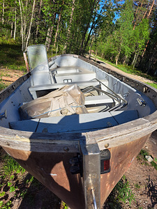Mootorpaat Yal-6 (2 foto / 4)