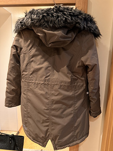 Продам куртку Huppa (3 фото из 3)