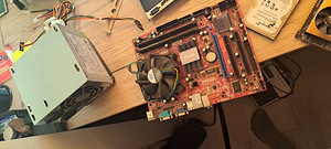 Msi G31TM-P21 + Intel pentium kahetuumaline jne (1 foto / 2)