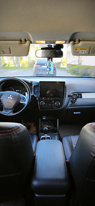 Mitsubishi Outlander 2.0 110kW B+Gaas (12 foto / 14)
