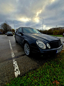 Mercedes-benz e220 110kw (1 foto / 10)