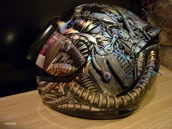Icon Airmada Bioskull Helmet Review (фото #5)