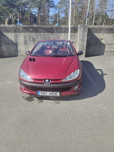 Peugeot 206 CC 1.6 Automaat Cabriolet Kabriolett (8 foto / 9)