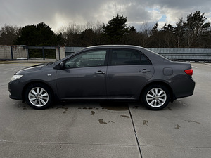 Toyota Corolla 1.6 (47000km) (3 foto / 15)