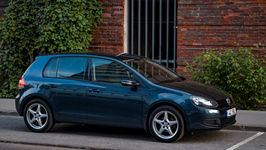 Volkswagen Golf 1.2 tsi (9 foto / 13)
