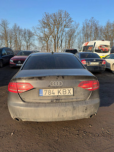 Audi A4 S-line 2.0 TDI Projekt / varuosadeks (4 foto / 15)