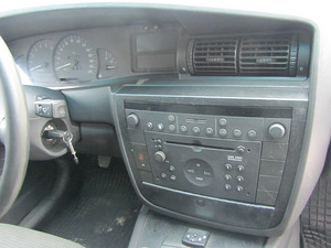 Opel Omega caravan 2.2 88 kw (9 foto / 11)