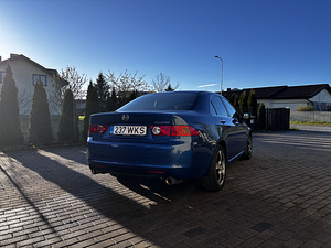 Honda Accord 2.4 VTEC (1 foto / 10)