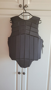Turvavest suurus M (5 foto / 6)