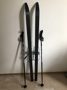 Laste suusad 130 ja kepid 95 cm (5 foto / 6)