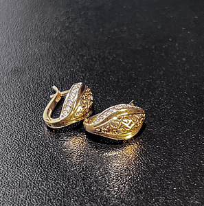 Золотые серьги 585 (1 фото из 3)