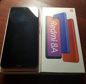 Xiaomi redmi 8a + 2 ümbrist (1 foto / 1)