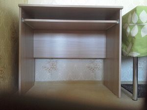 NEW Computer desk with slide-out tray (3 foto / 3)