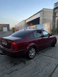 Volkswagen Passat 1.9 tdi manual (3 foto / 10)