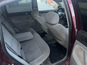 Volkswagen Passat 1.9 tdi manual (10 foto / 10)
