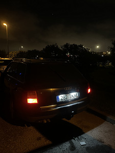Audi A6 1.9 tdi manual 2003 (3 foto / 8)