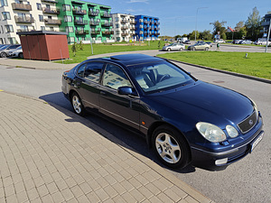 Lexus GS 300 2JZ-GE (3 foto / 10)