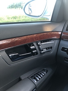 Mercedes-Benz S320 (12 foto / 13)